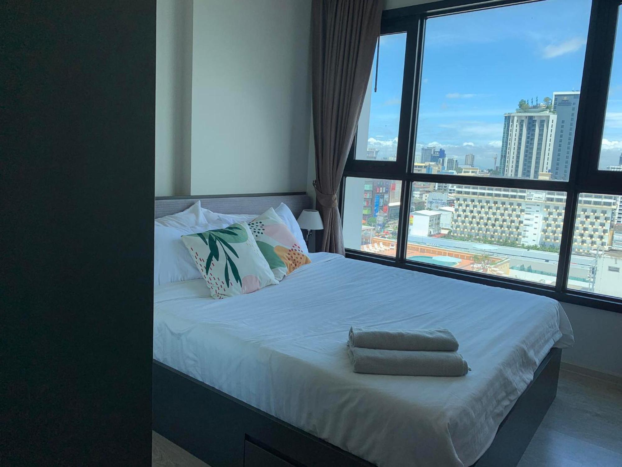 The Base Prime Apartment Pattaya Exterior photo