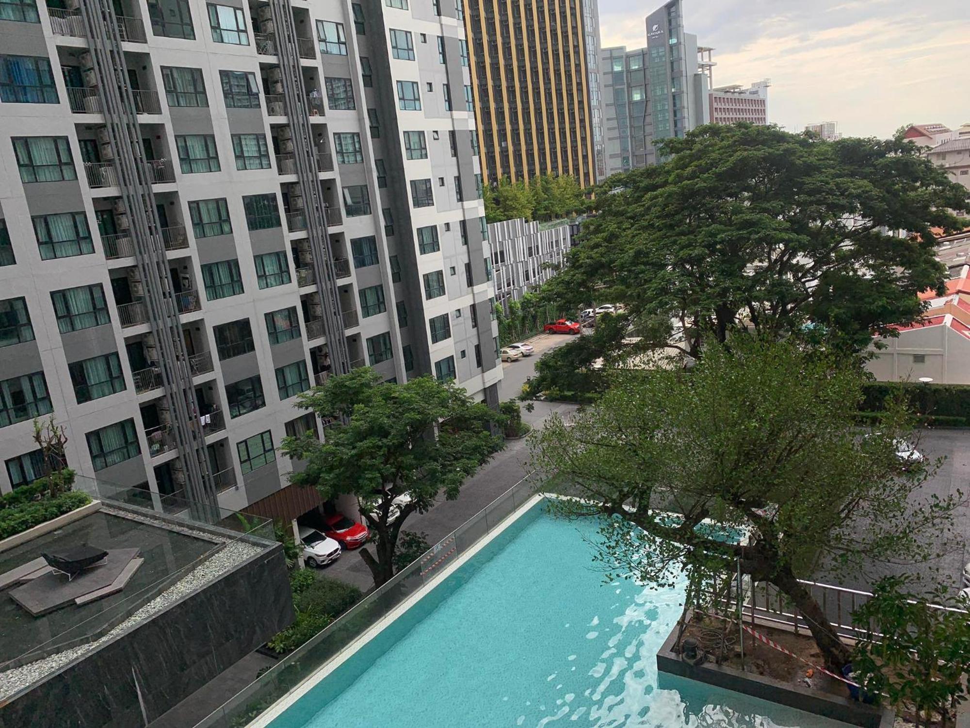 The Base Prime Apartment Pattaya Exterior photo
