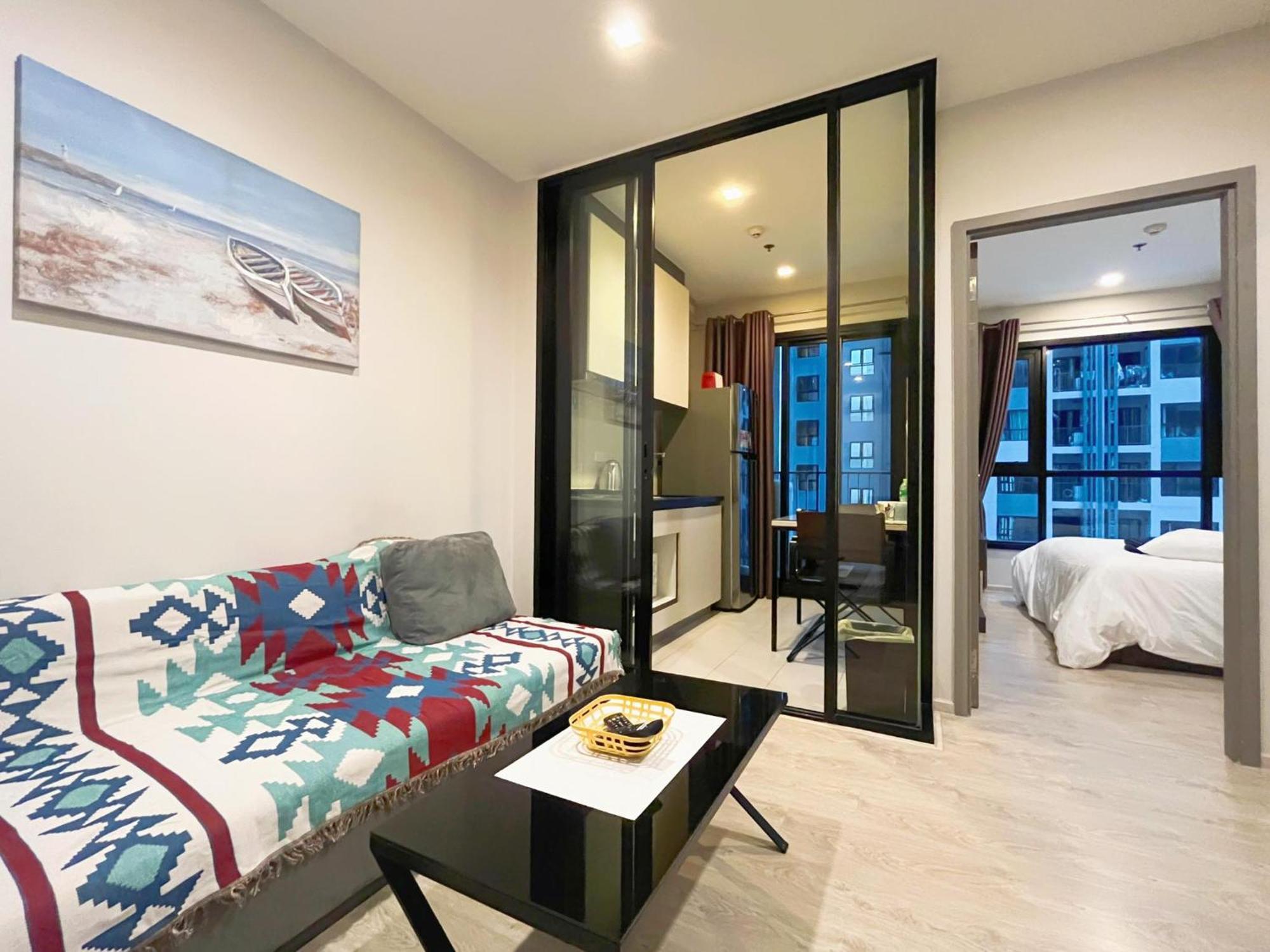 The Base Prime Apartment Pattaya Exterior photo